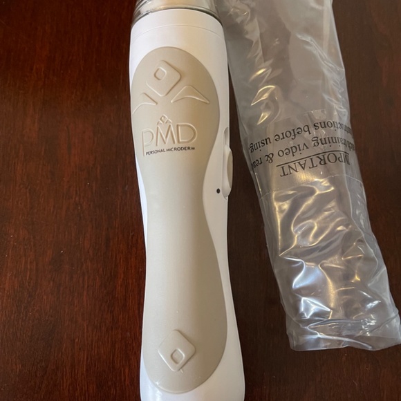 NEW PDM PERSONAL MICRODERMABRASION - Picture 5 of 8